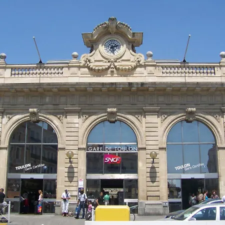 Place D'armes Studio 5' Train/ Port/ Stade/ 10' Plage Wifi Apartmán