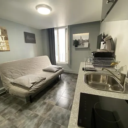 Place D'armes Studio 5' Train/ Port/ Stade/ 10' Plage Wifi Apartament Tulon